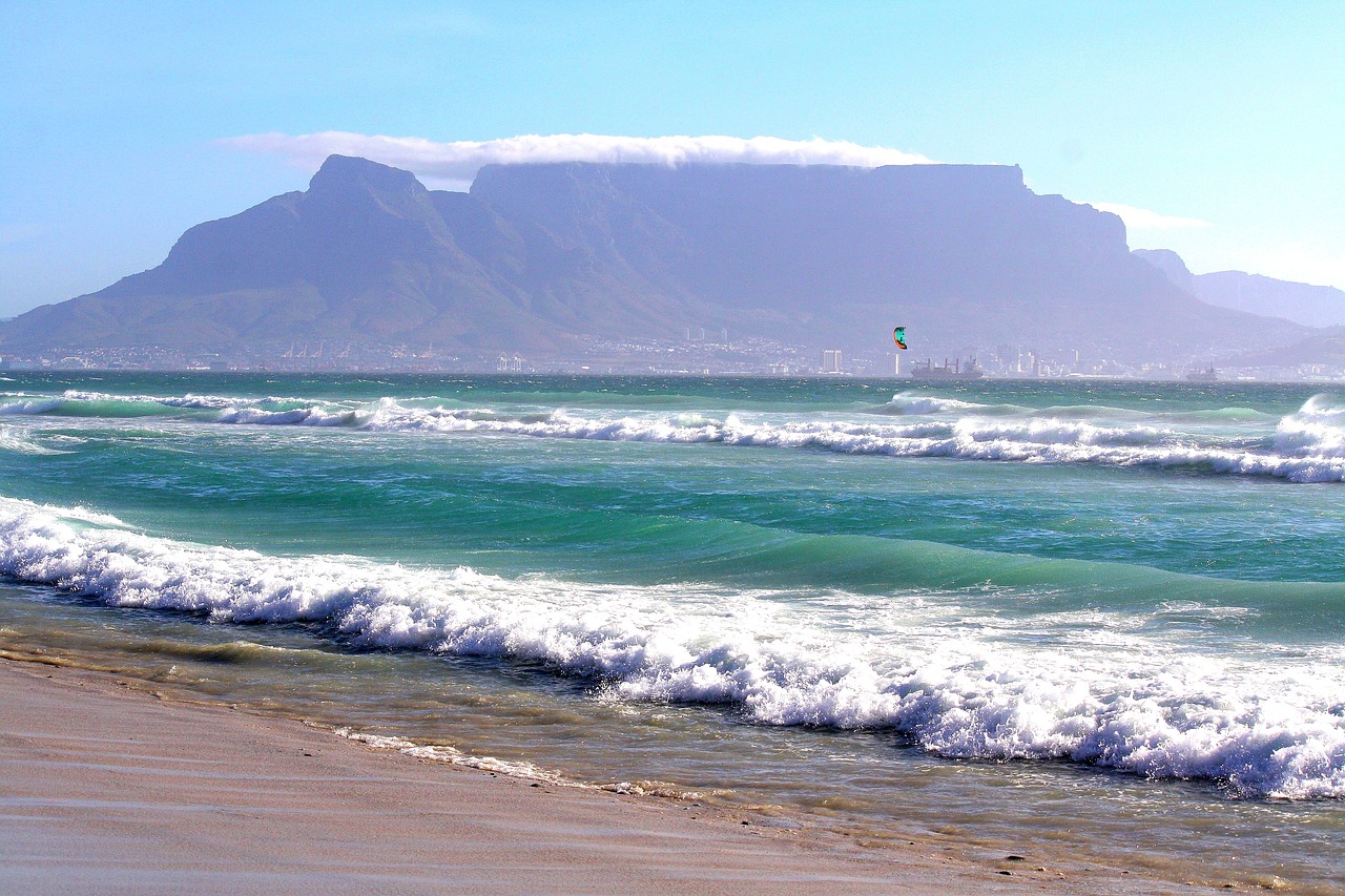 cape town, table mountain, sea-456754.jpg