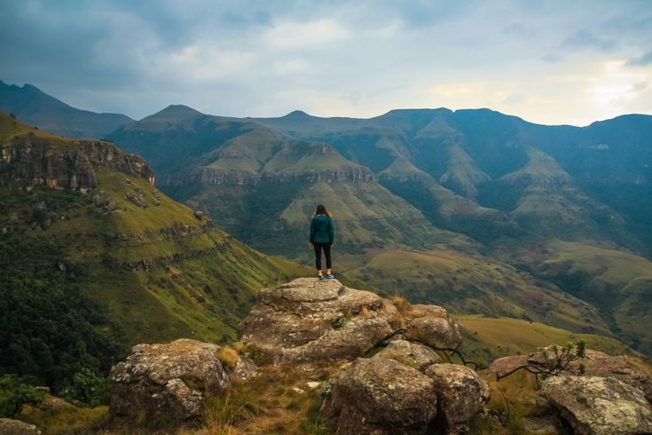 Best-Drakenberg-Hikes_-A-Guide-to-South-Africas-Epic-Peaks-•-Indie-Traveller